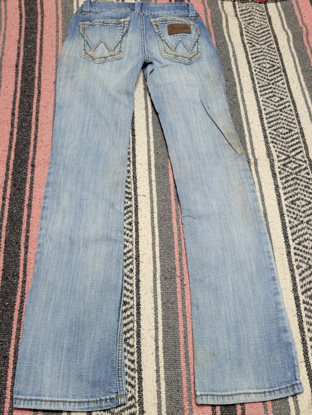 5/$15 wrangler sadie jeans 00x34